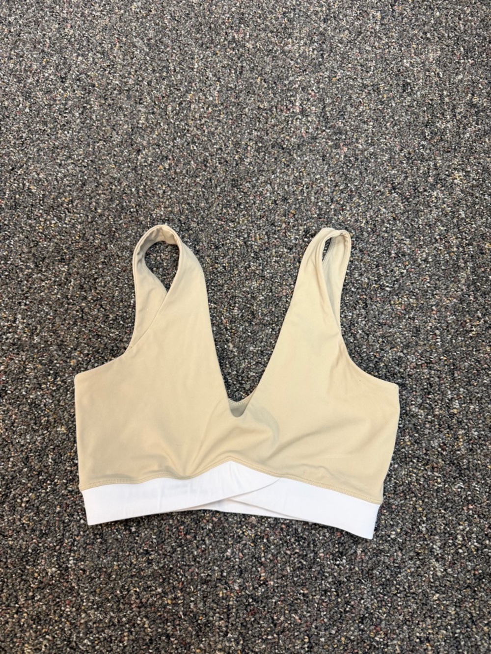 Joja Seamless Tan & White Sports Bra - Picture 2 of 5